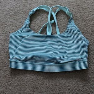 Lululemon sports bra
